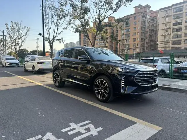 JETOUR X70 PLUS 1 2022