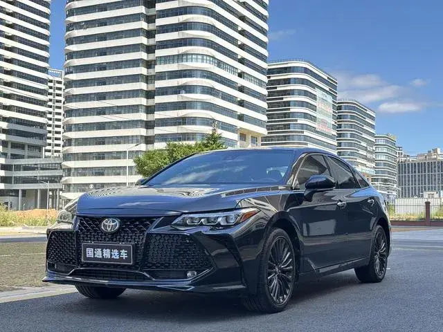 TOYOTA AVALON 2022