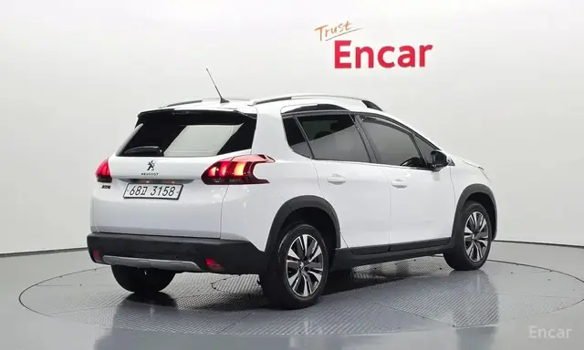 PEUGEOT 1 2008 1 2019