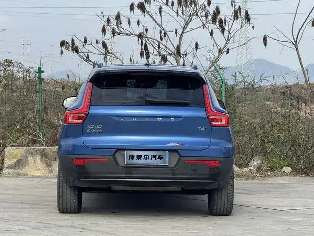 VOLVO XC40 T4 AWD INSCRIPTION 2021