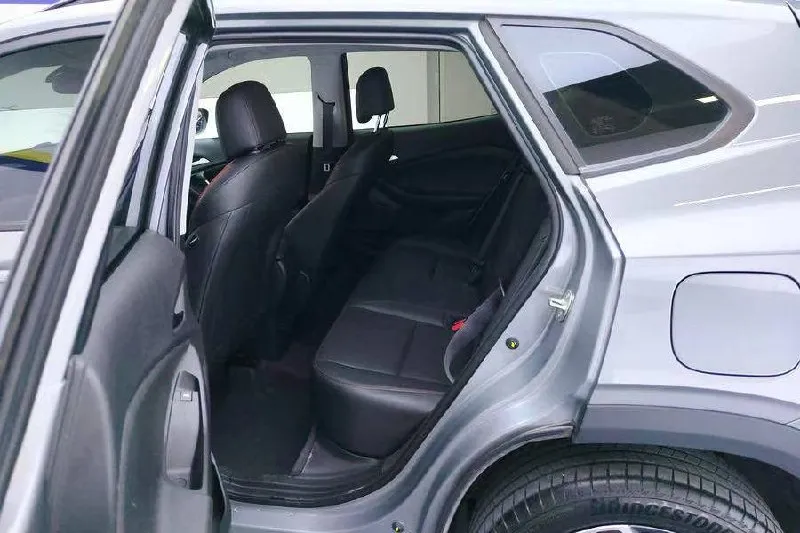 CHEVROLET TRAKER 2023