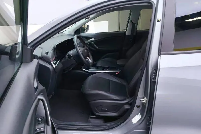 CHEVROLET TRAKER 2023