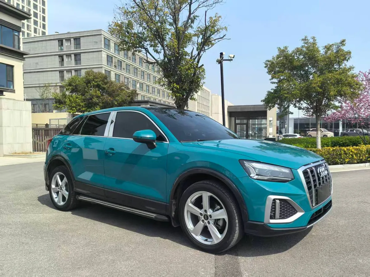 AUDI Q2 2022