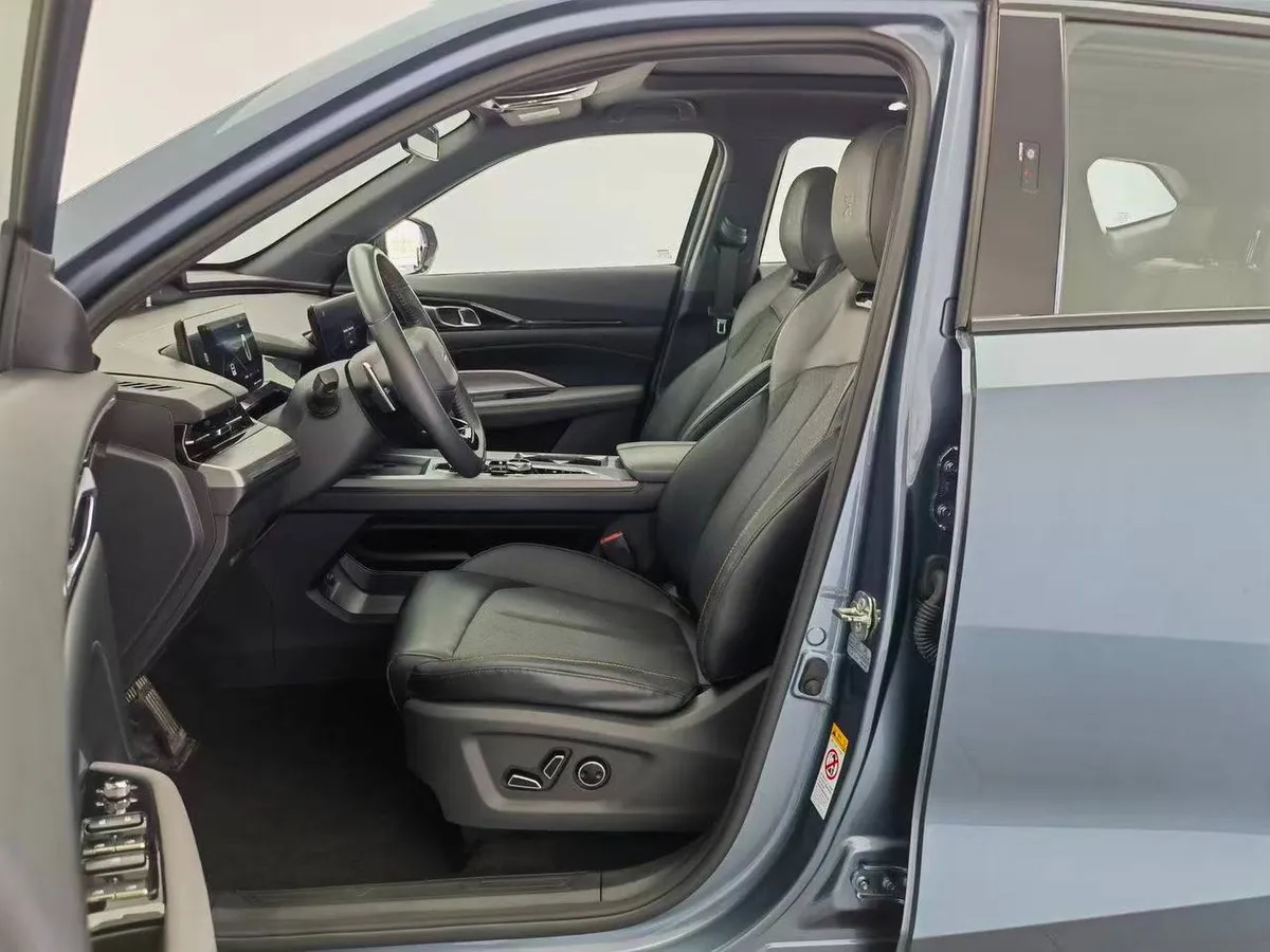 CHANGAN OUSHANG Z6 2023