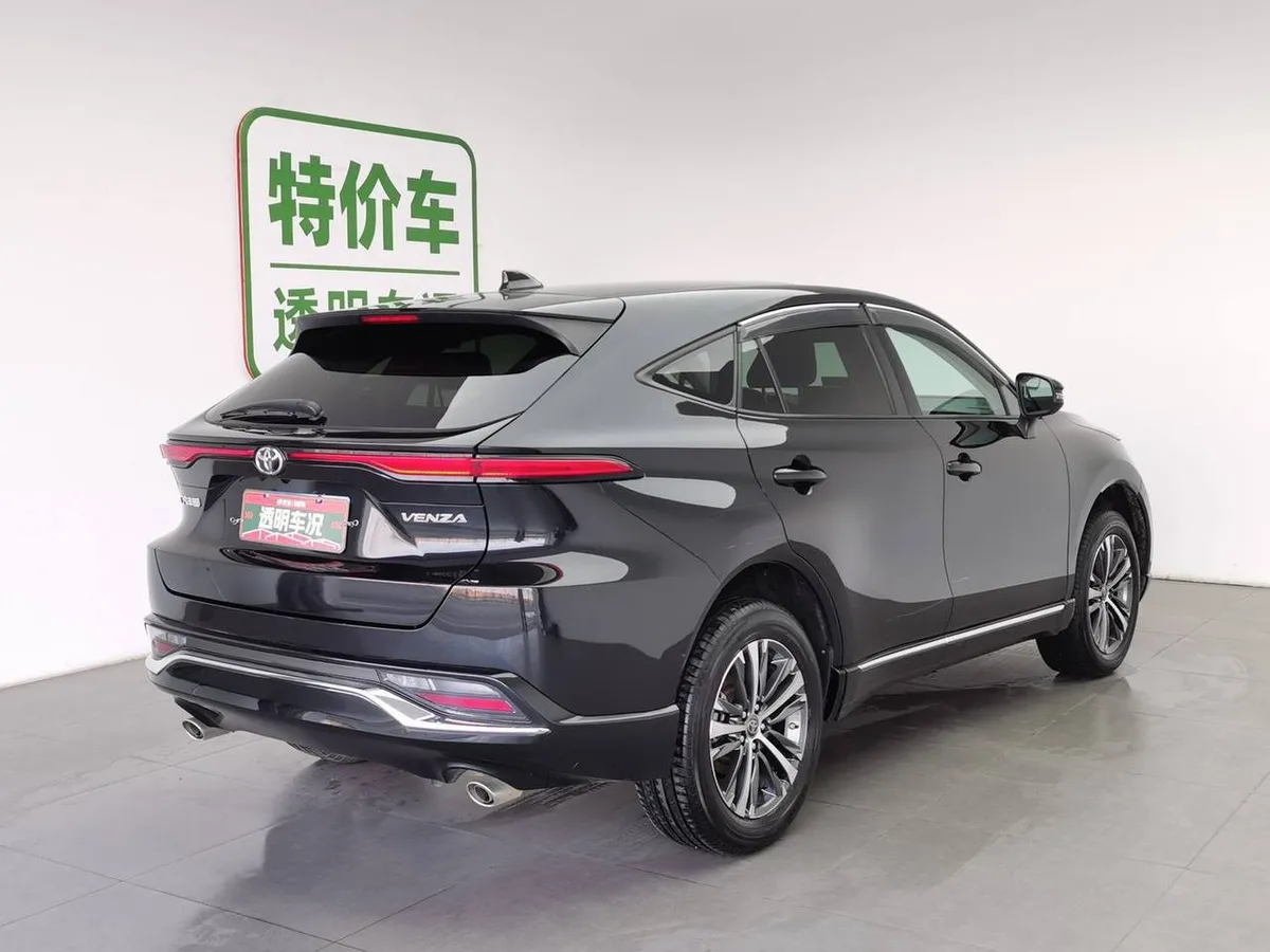 TOYOTA VENZA 2022