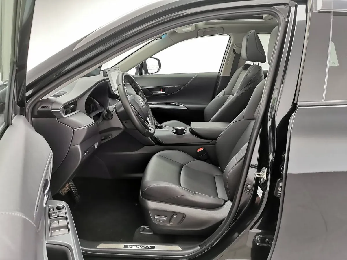 TOYOTA VENZA 2022