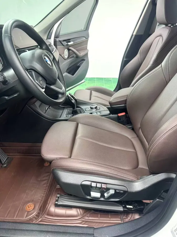 BMW X1 SDRIVE 2022
