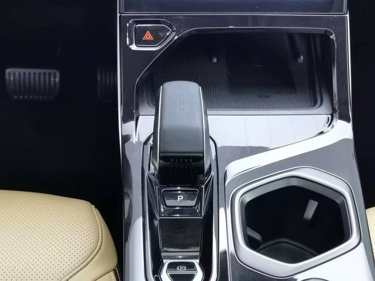 GEELY BOUYE L 2022