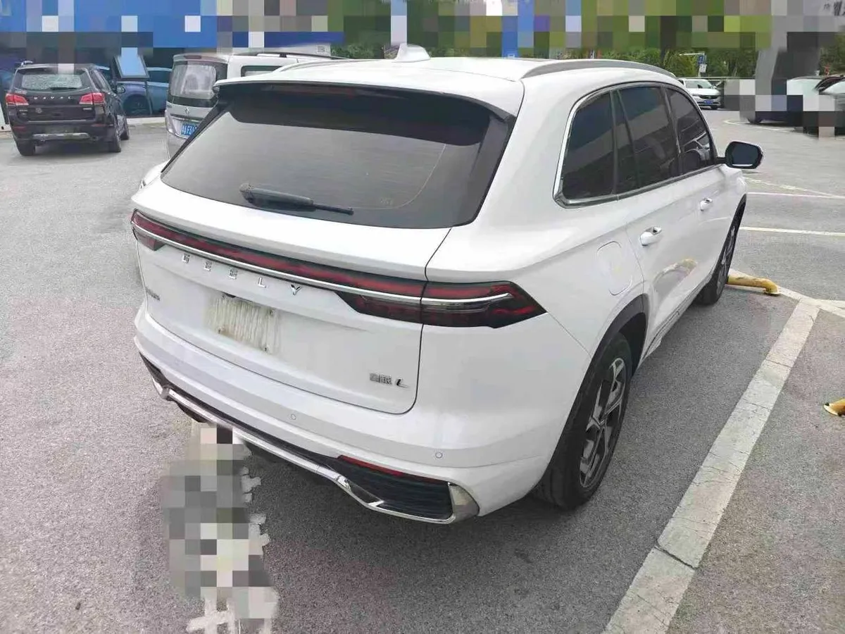 GEELY MONJARO 2023