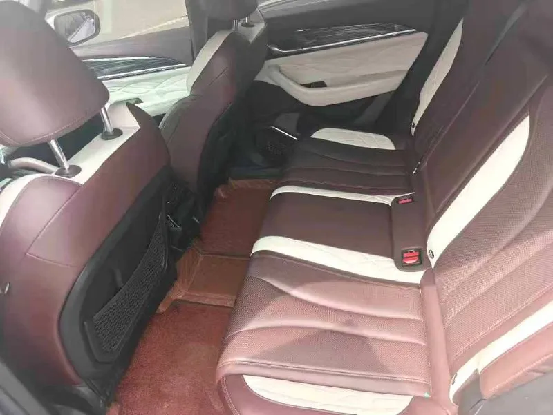 GEELY MONJARO 2023