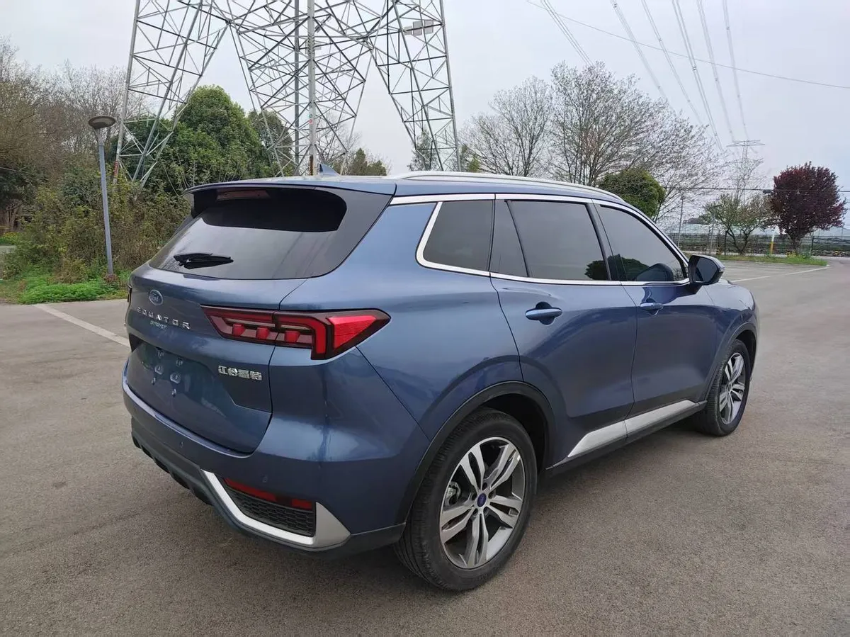FORD EQUATOR SPORT 2022