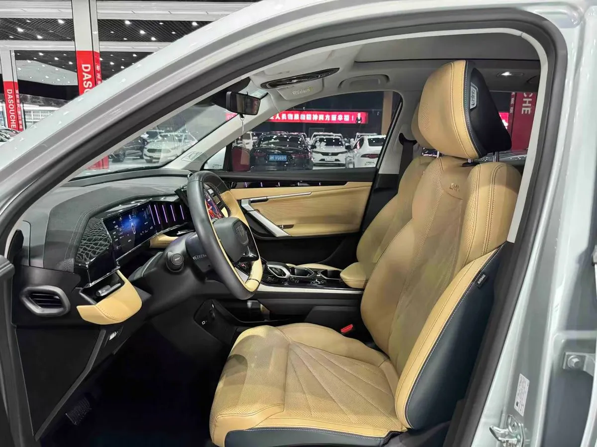 GEELY BOUYE L 2022