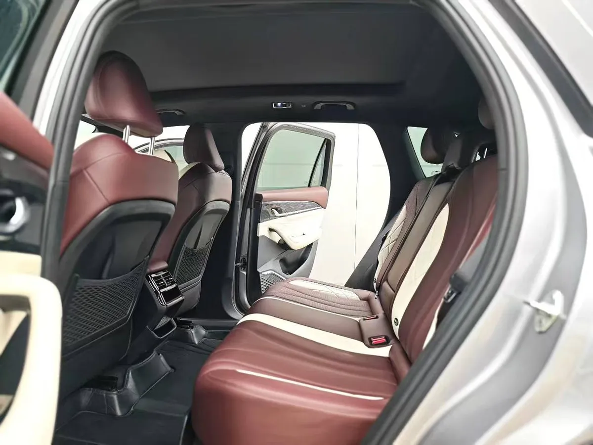 GEELY MONJARO 4WD 2021