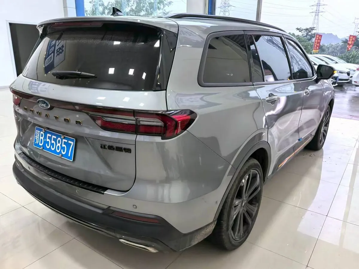 FORD EQUATOR 2023