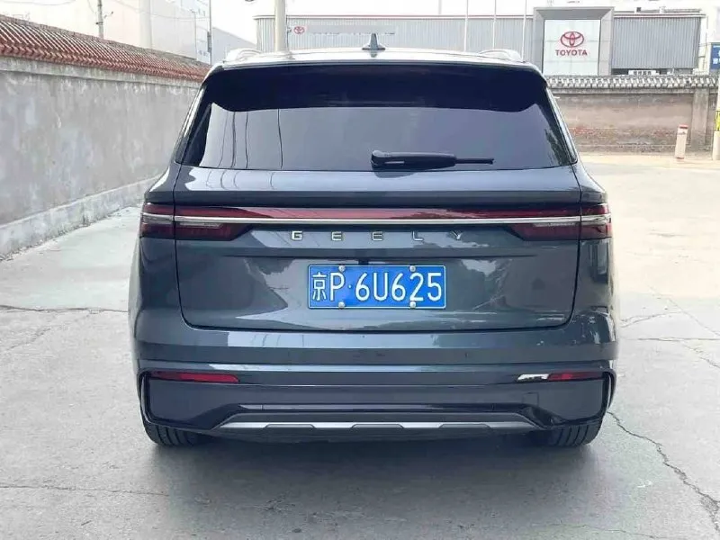 GEELY MONJARO 2022