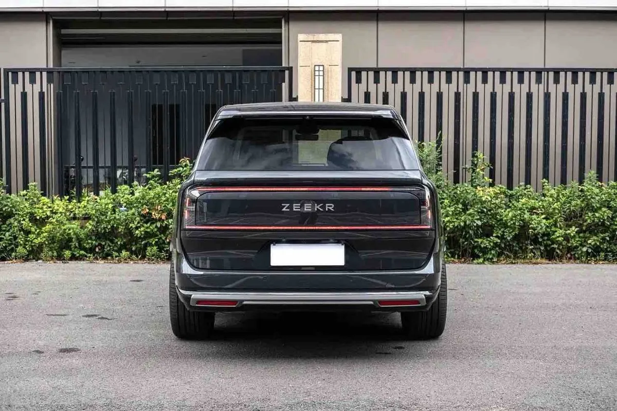 ZEEKR 9X 70KWH 9X ULTRA 70KWH 2025