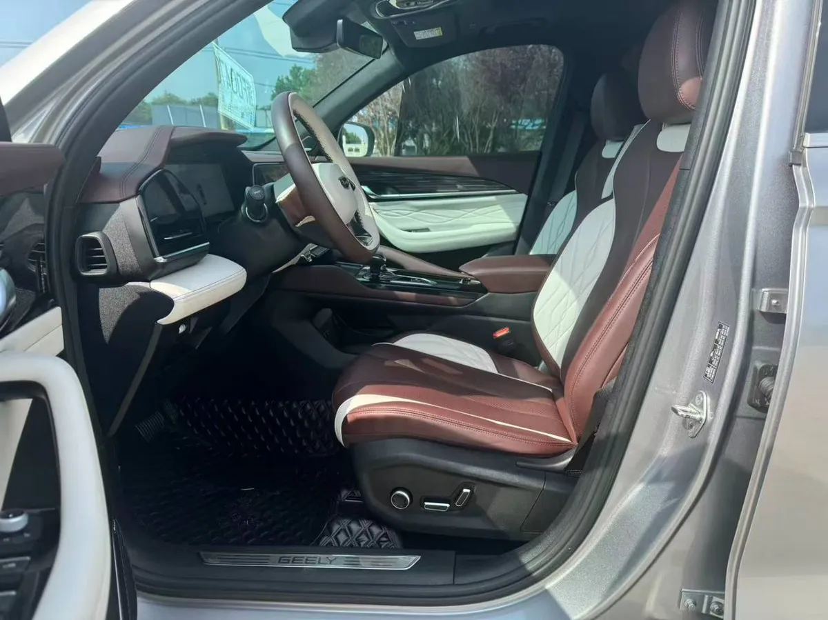 GEELY MONJARO 2022