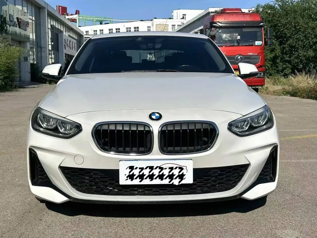 BMW 120I 2019