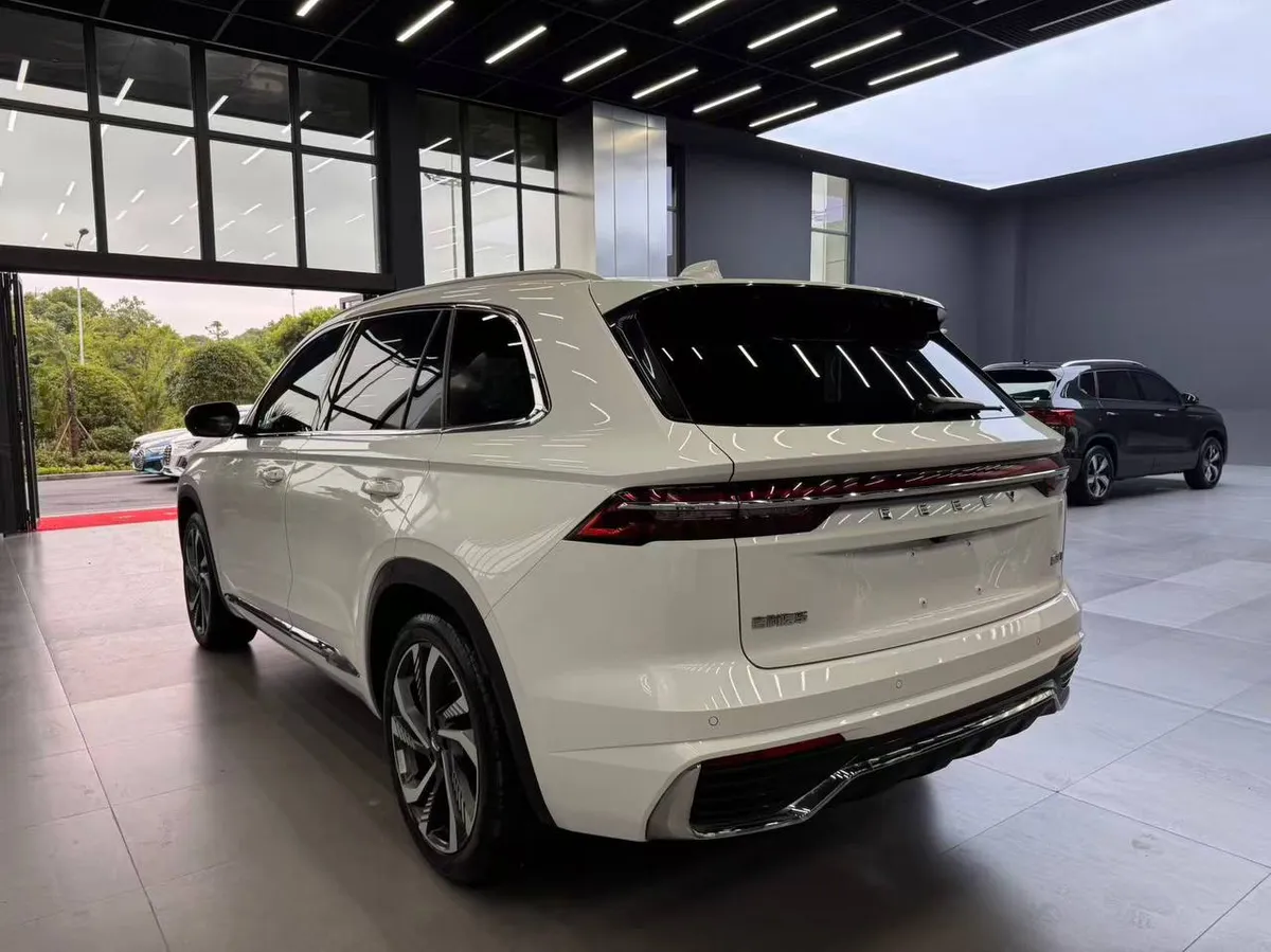 GEELY MONJARO 2023