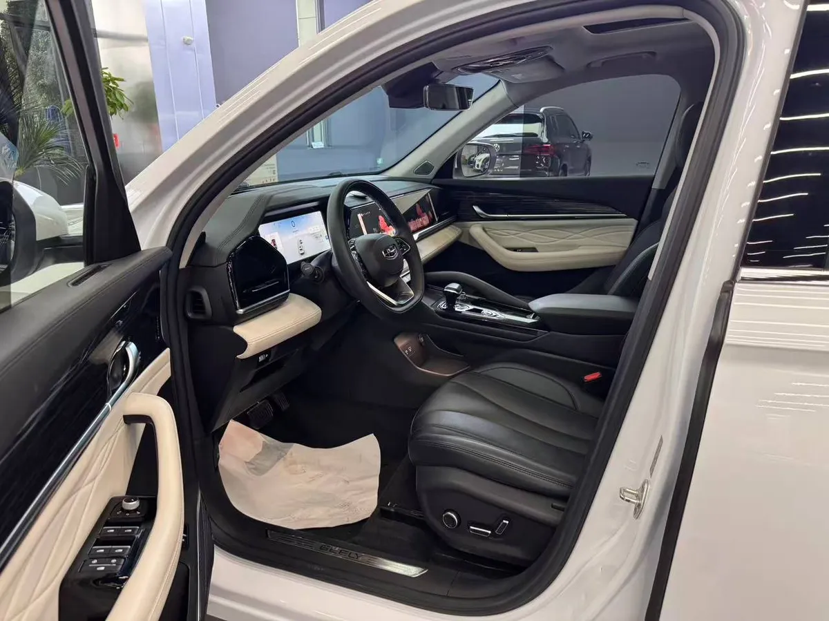 GEELY MONJARO 2023