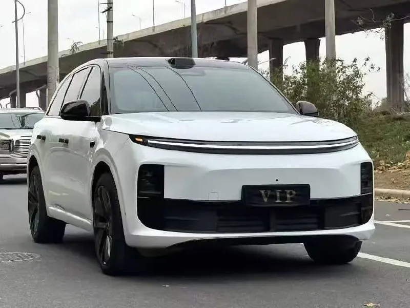 LI AUTO L6 MAX 2024