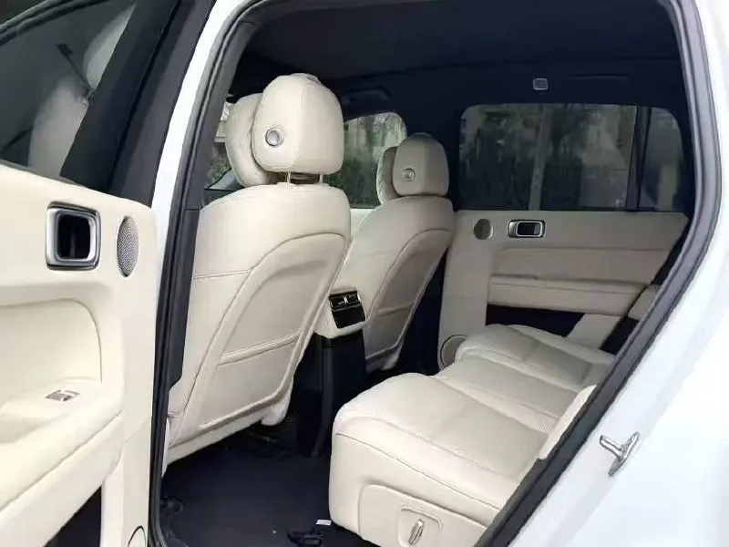 LI AUTO L6 MAX 2024