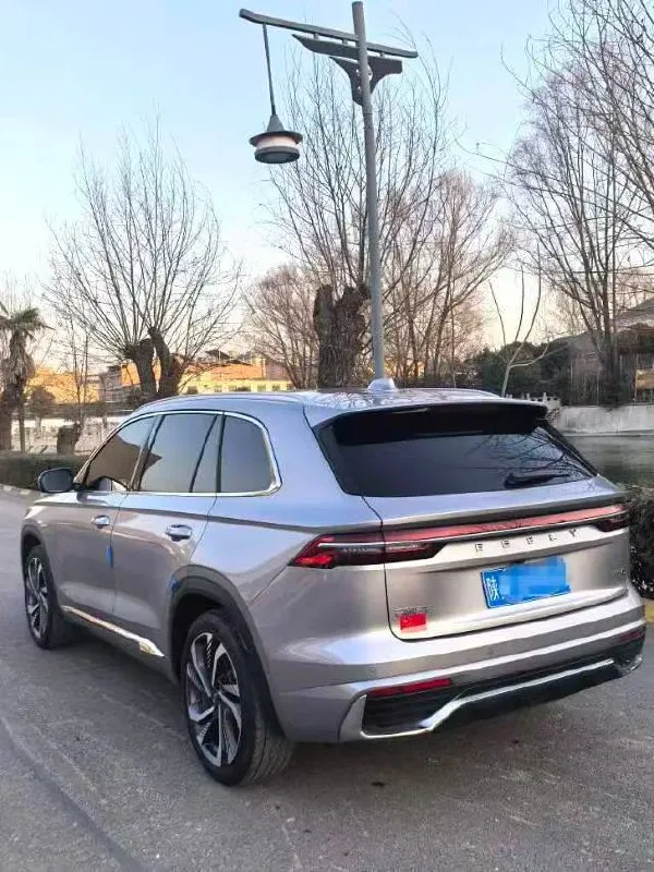 GEELY MONJARO 2022