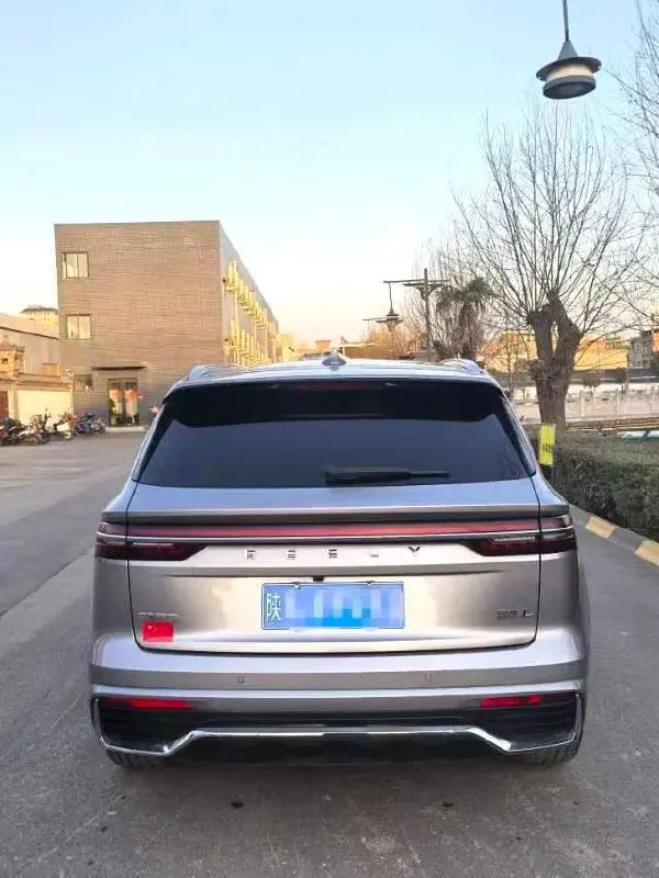 GEELY MONJARO 2022