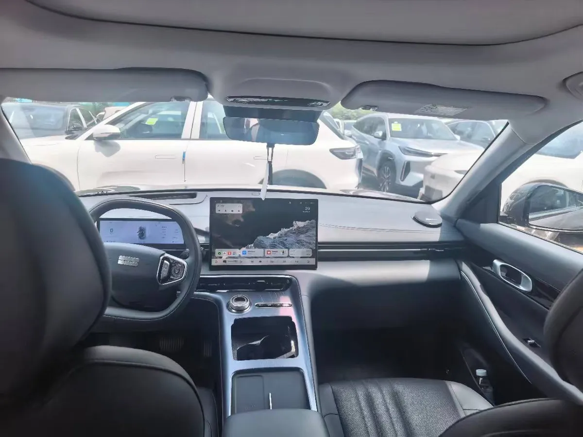 GEELY GALAXY E5 2025