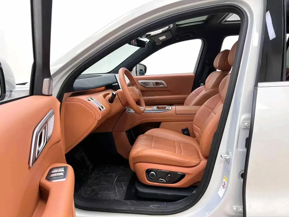 CHANGAN DEEPAL S09 4WD 2025
