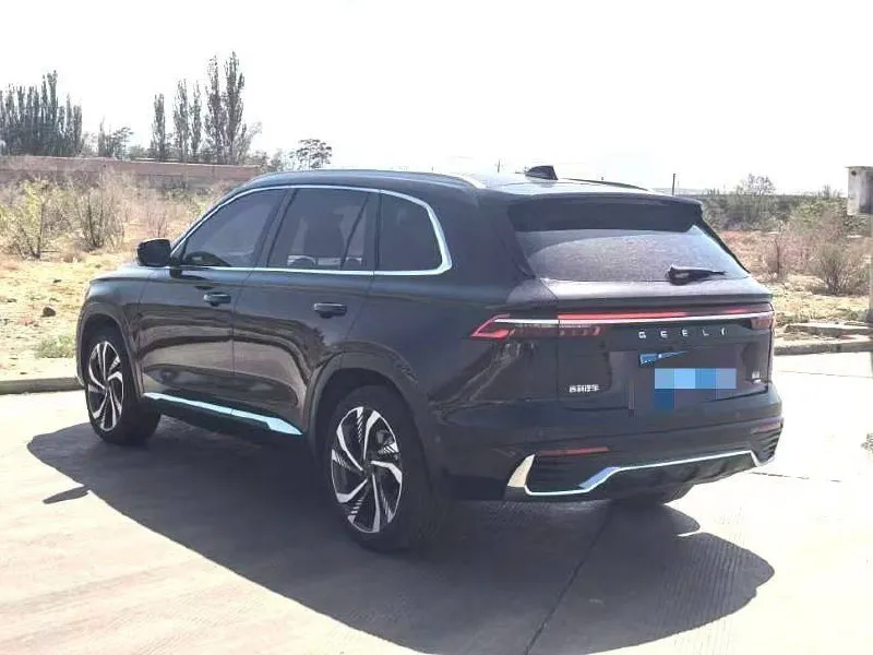 GEELY MONJARO 4WD 2023