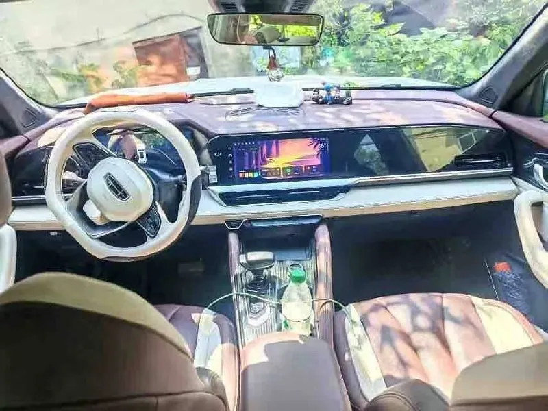 GEELY MONJARO 2023