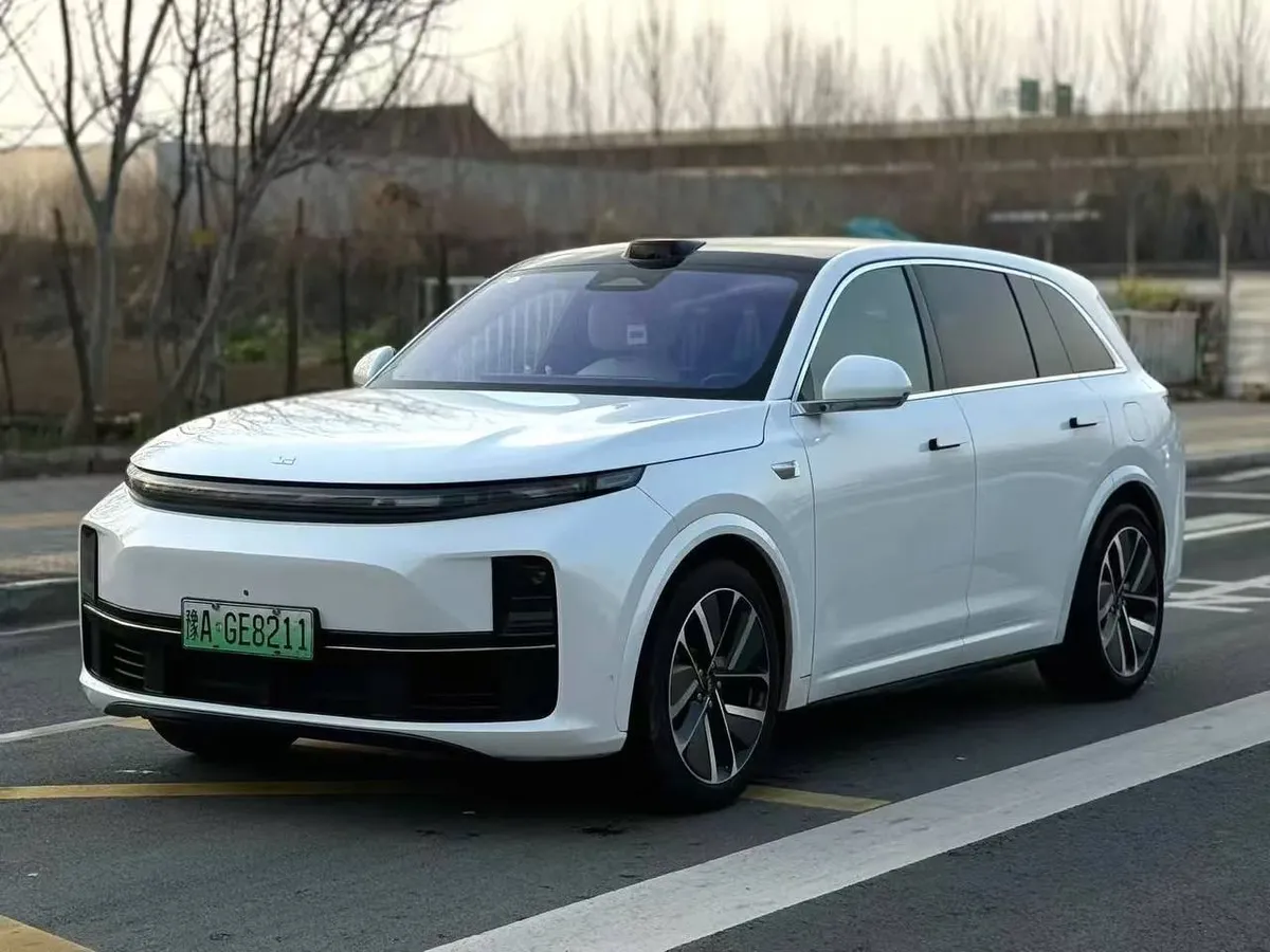 LI AUTO L7 MAX 2023
