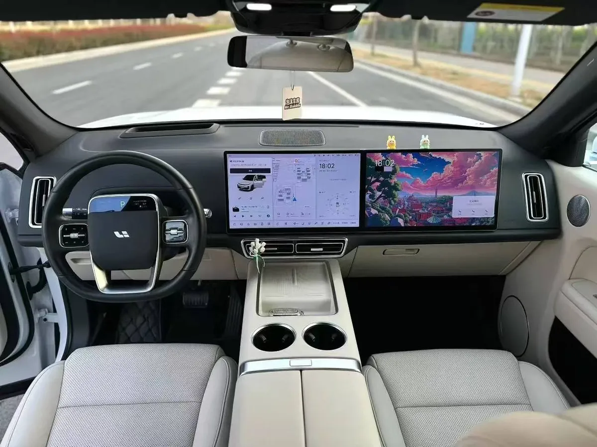 LI AUTO L7 MAX 2023