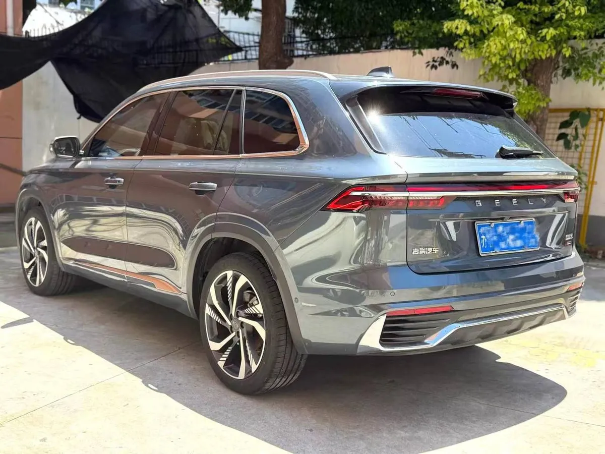 GEELY MONJARO 2022
