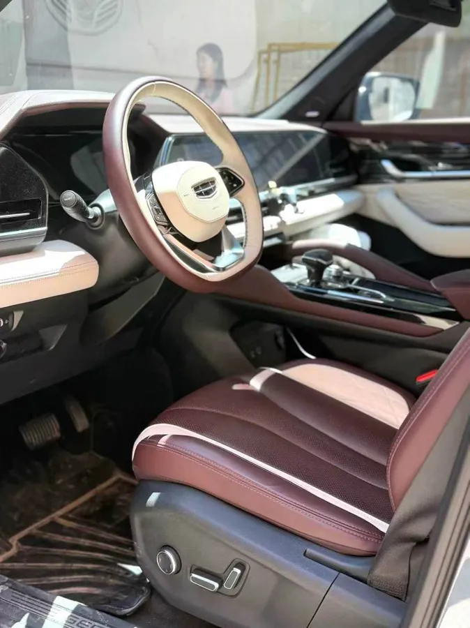 GEELY MONJARO 2022
