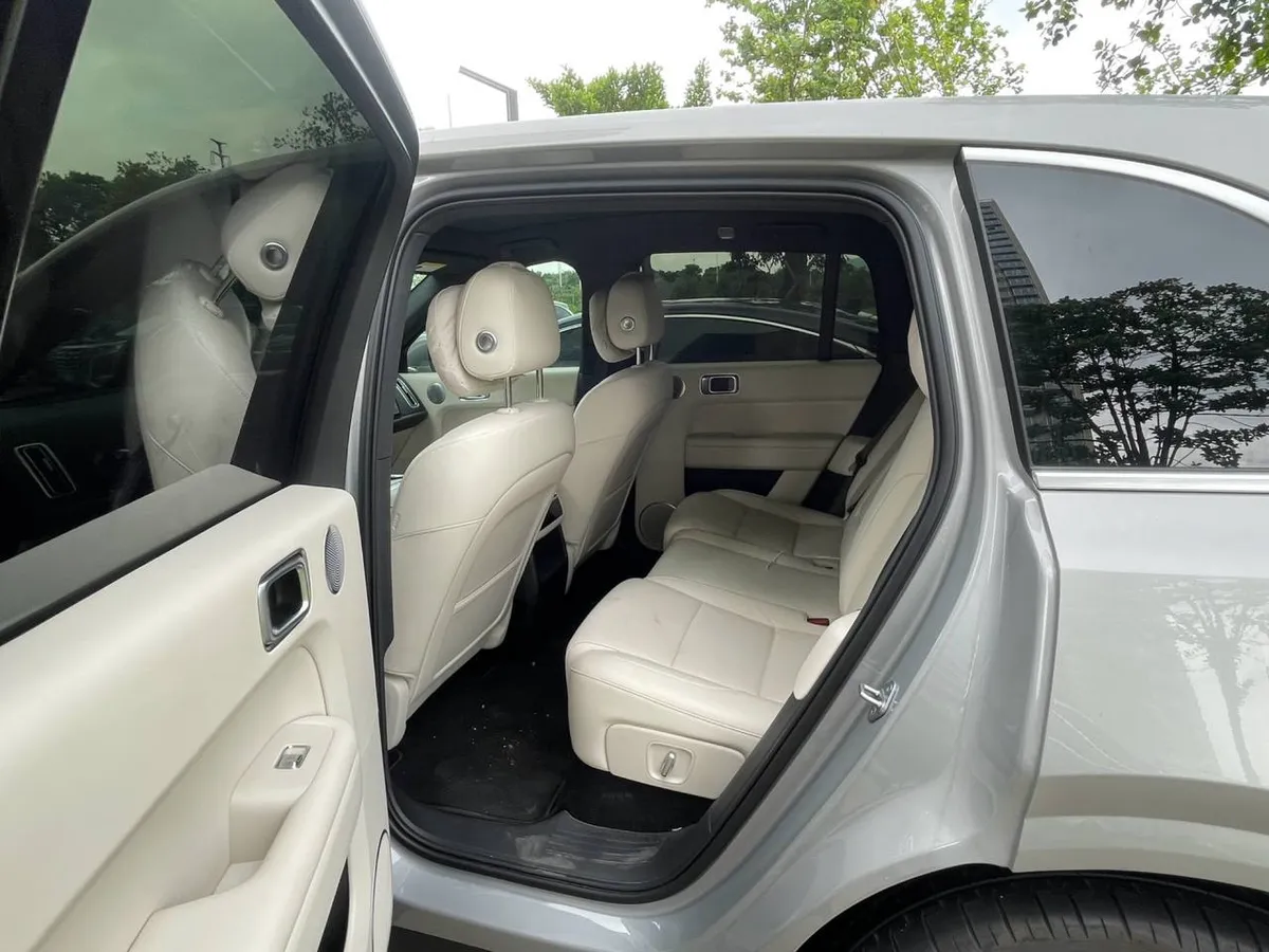 LI AUTO L6 PRO 2024