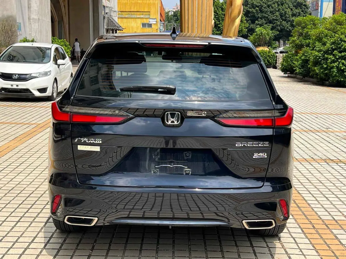 HONDA BREEZE 2023