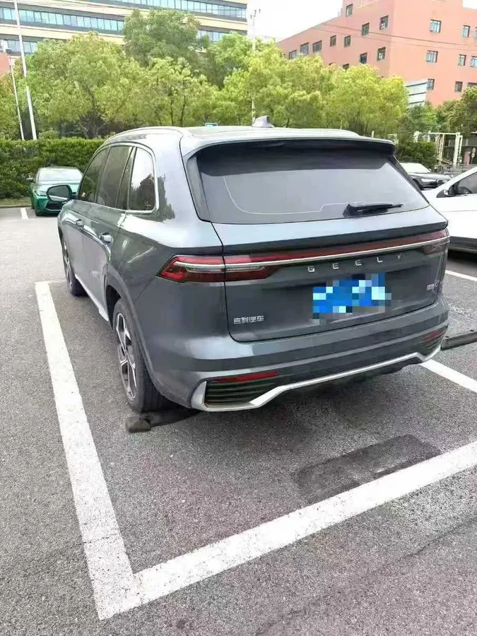 GEELY MONJARO 2021