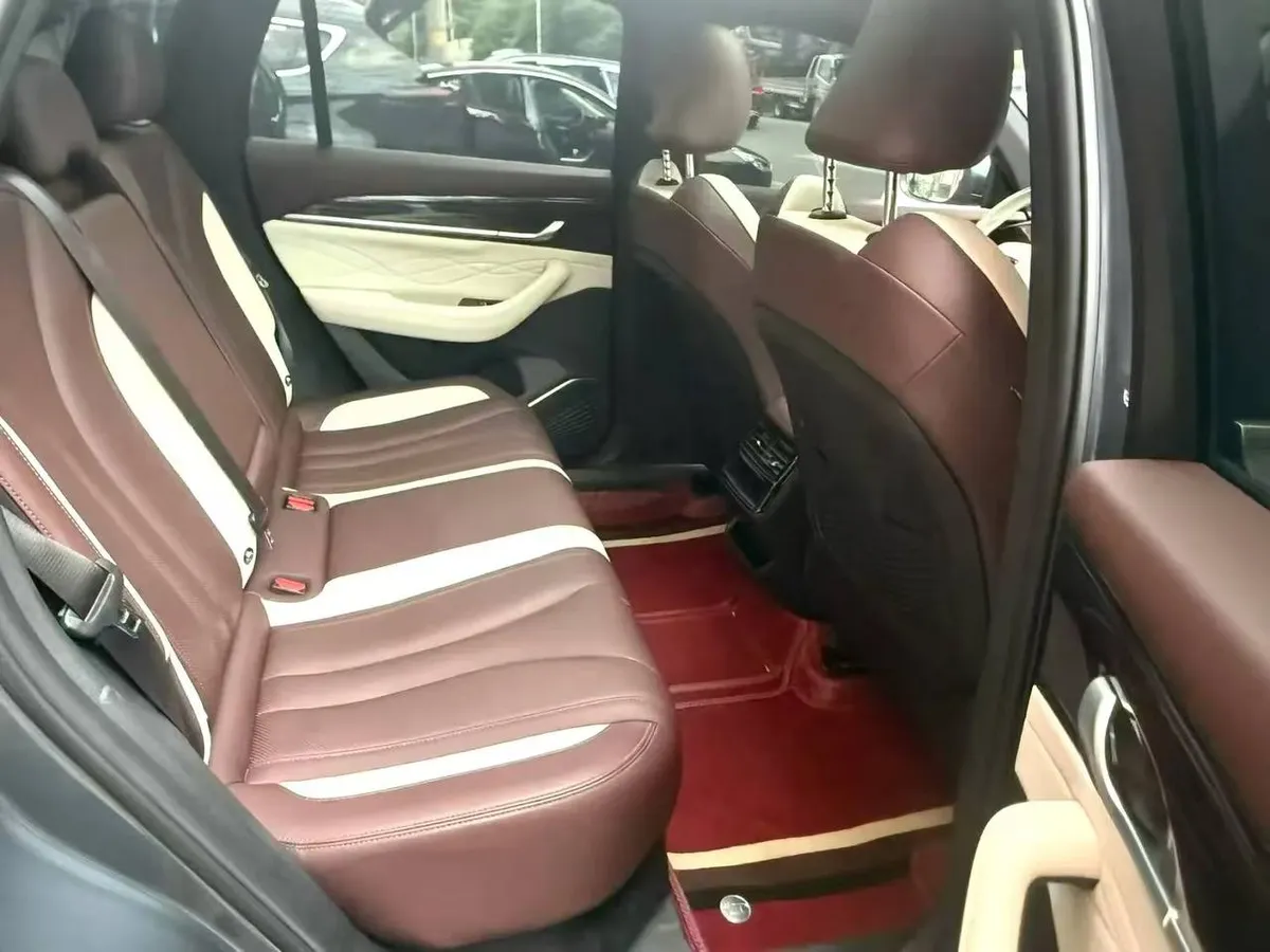 GEELY MONJARO 2023