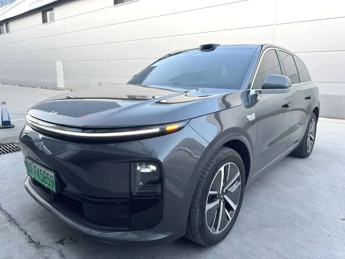 LI AUTO L6 MAX 2024