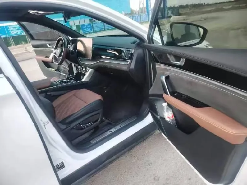 BYD TANG DM-I 2023