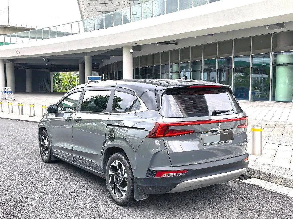 HYUNDAI CUSTO 2023