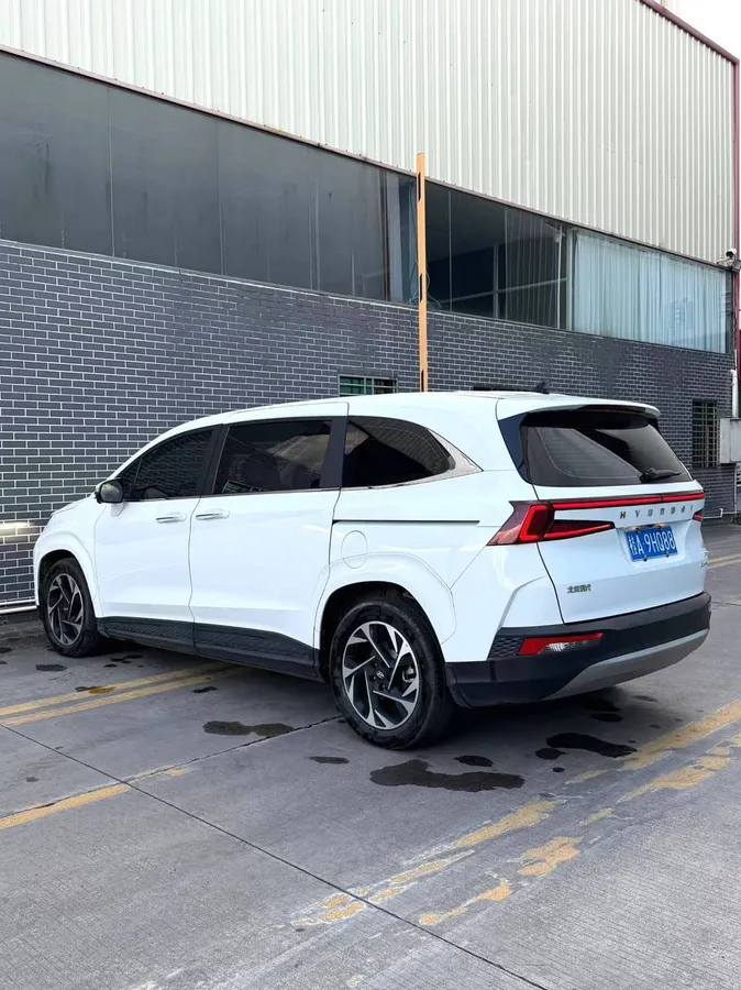 HYUNDAI CUSTO 2022