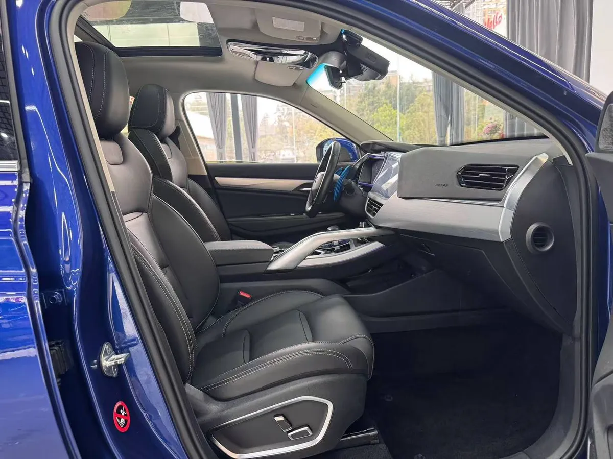 GEELY TUGELLA 2019