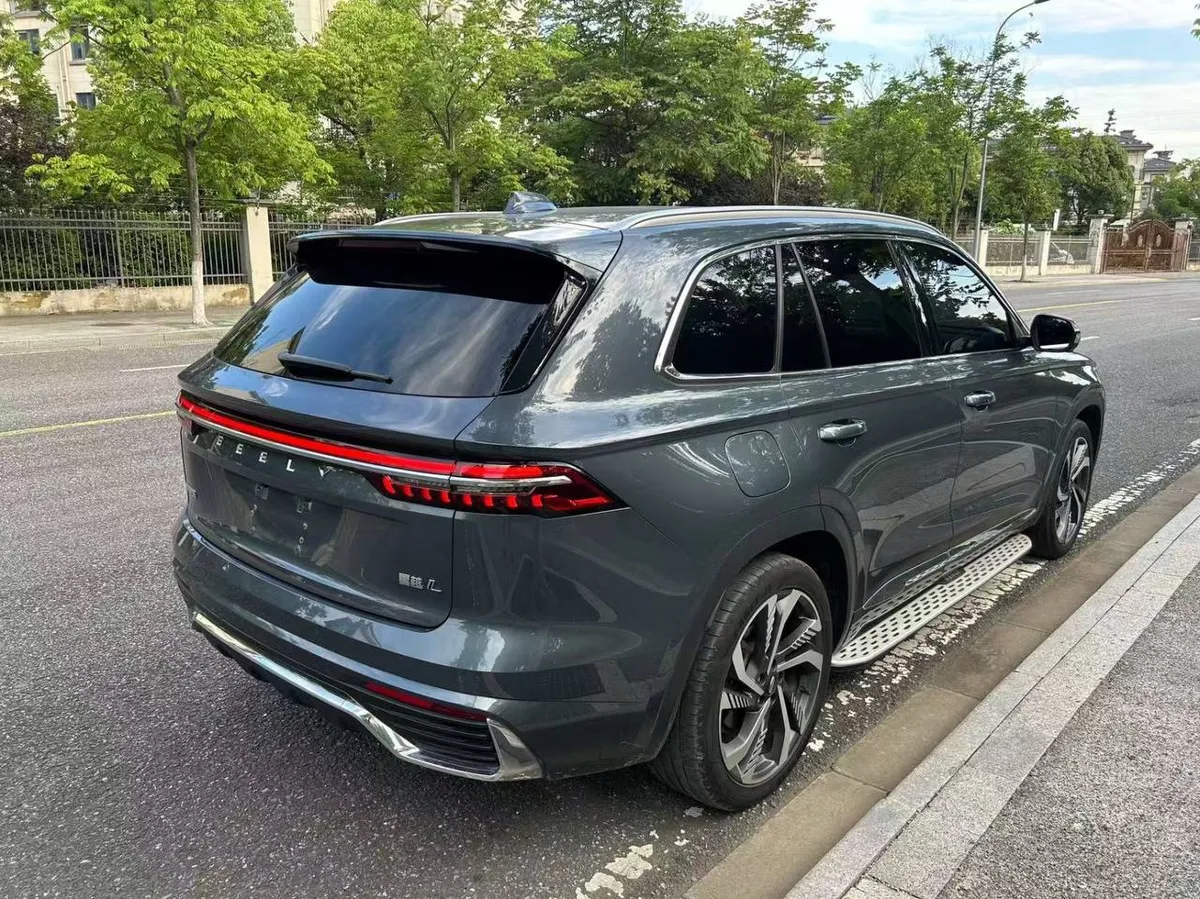 GEELY MONJARO 2023