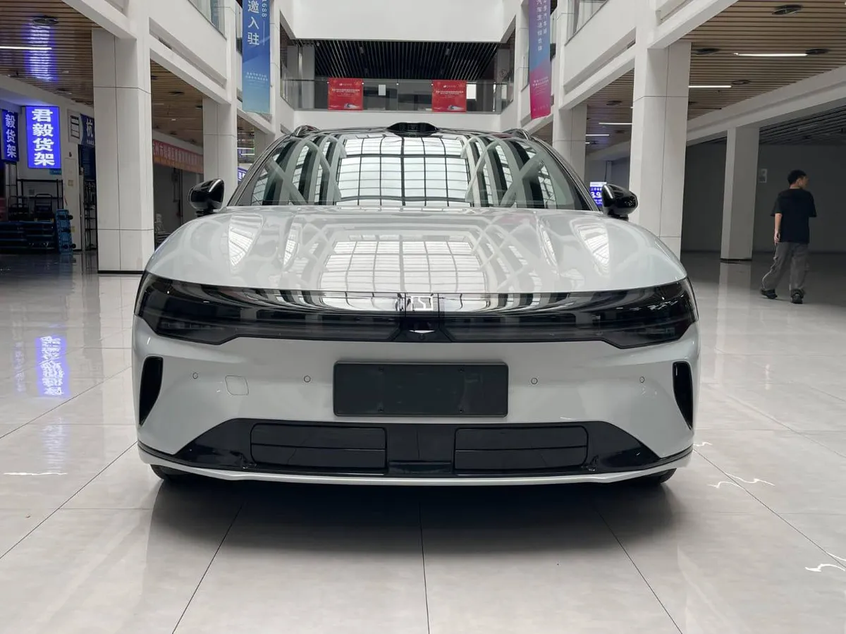 ZEEKR 007 KWH 007 GT 75 KWH 2025