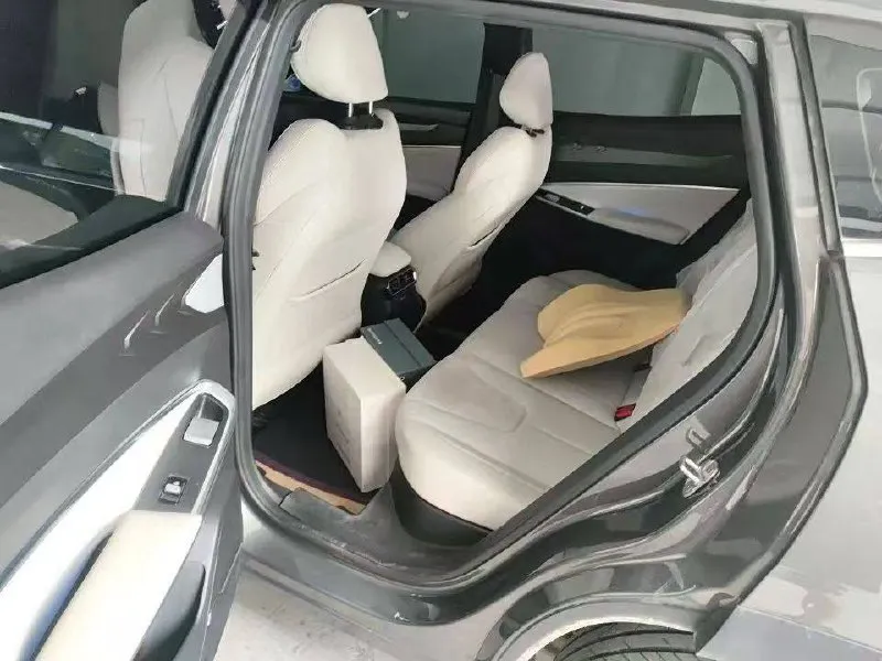 GEELY BOYUE COOL 2023