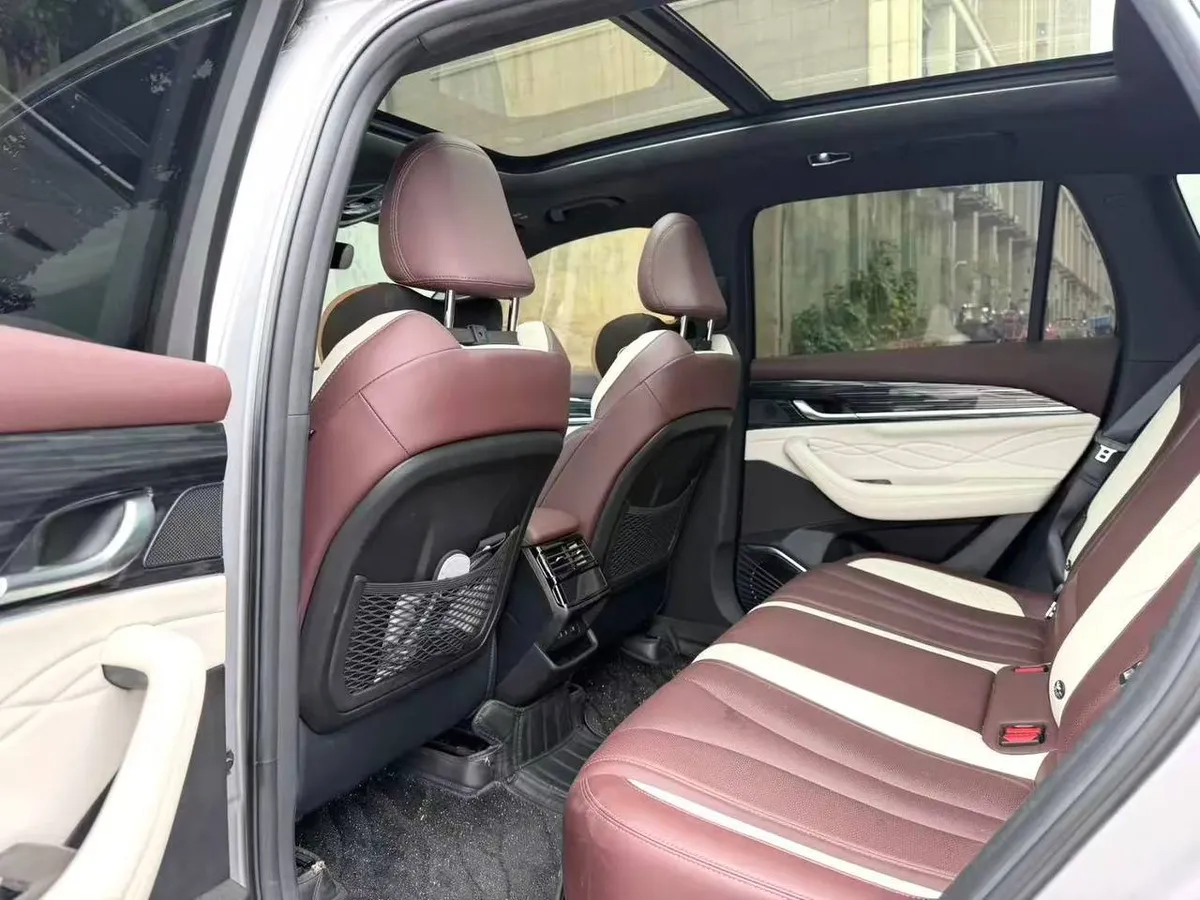 GEELY MONJARO 2023