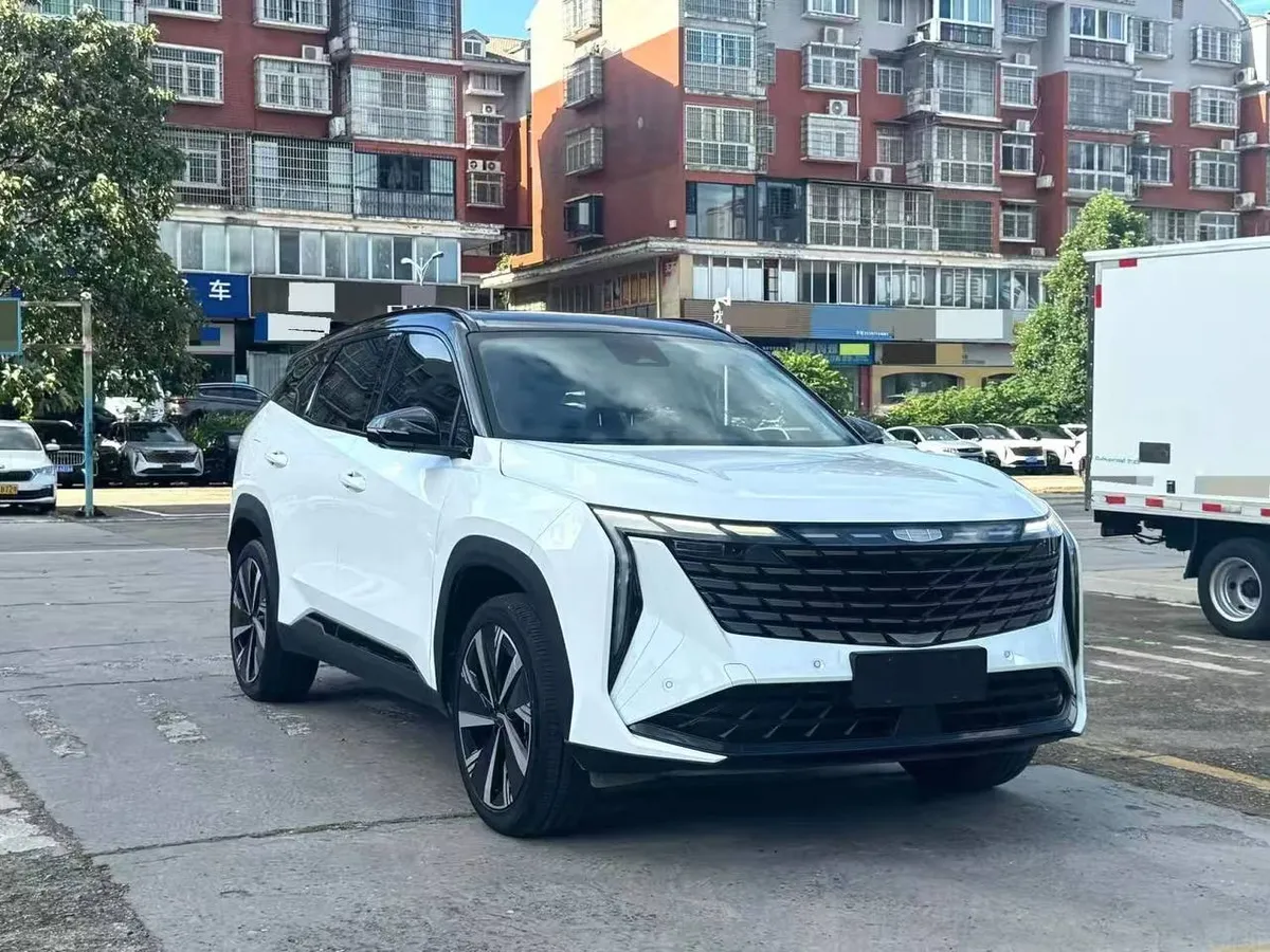 GEELY BOYUE L 2022